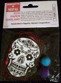 Sugar Skull Paper Garland in a red & black mix